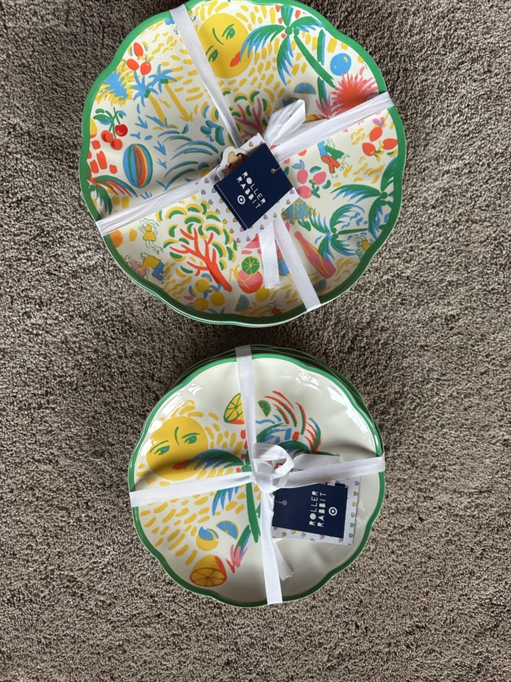 Roller Rabbit Scalloped Citrus Serving Plate in Green and Yellow